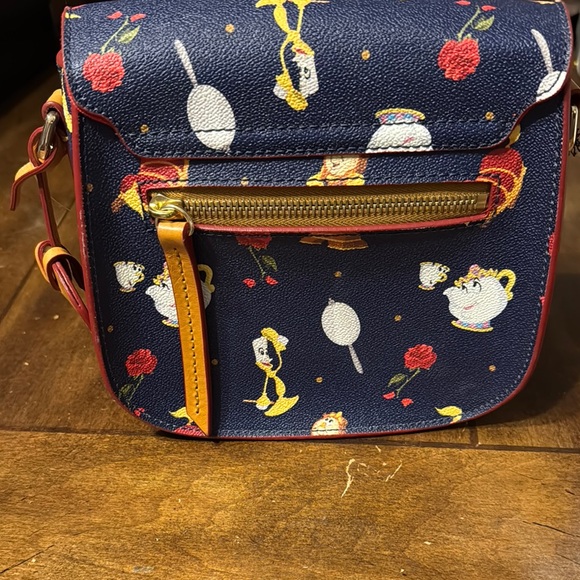New with tags Beauty & The Beast Dooney & Bourke - Picture 4 of 9